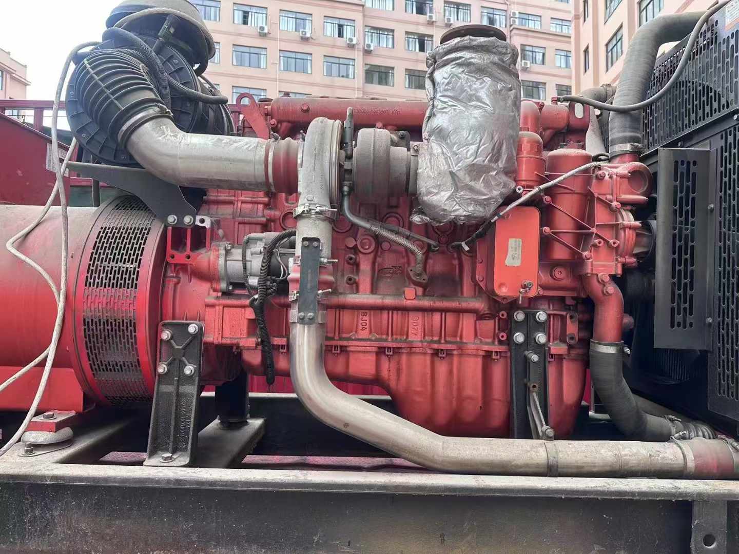 单县如何选择适合 600kW 柴油发电机组的过载保护器？
