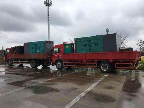 单县涂抹密封胶后，需要等待多长时间才能安装水冷式机油散热器密封件？